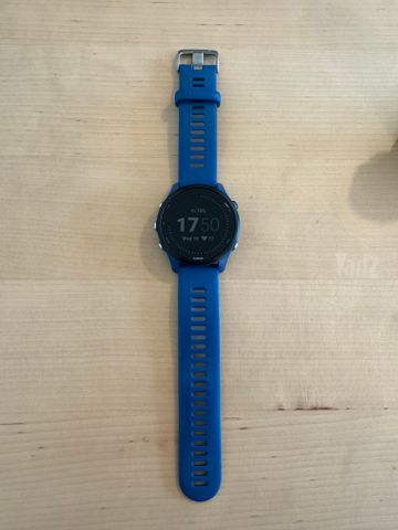 שעון Garmin forerunner 255