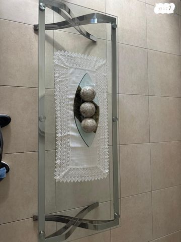 שולחן סלון זכוכית