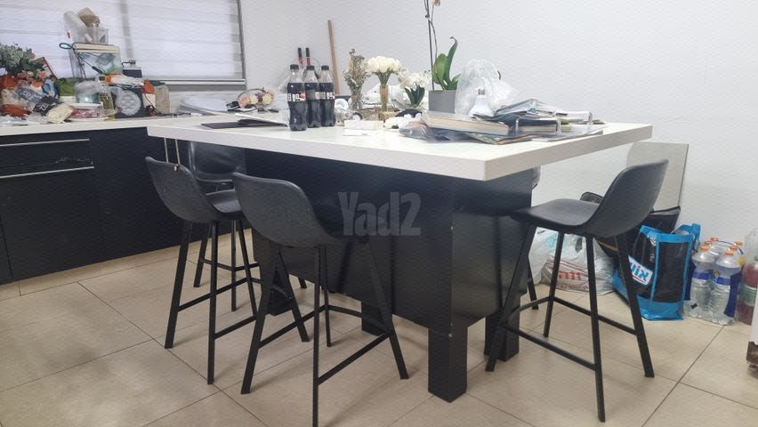 מטבח למכירה
