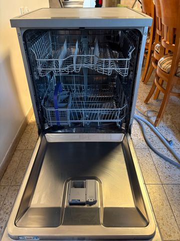 מדיח באקו