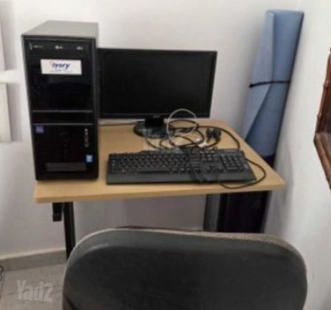 שולחן וכיסא