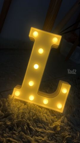 מנורת L