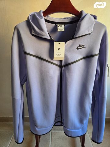 ג'קט Nike, מידה M