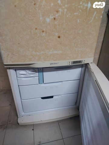 מקרר