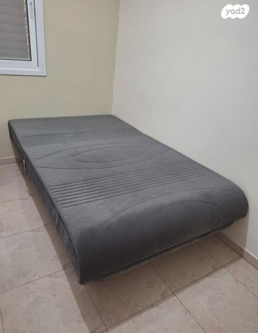 מיטה וחצי