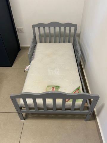 מיטת מעבר + מזרן