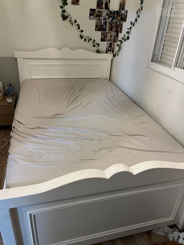 מיטה וחצי