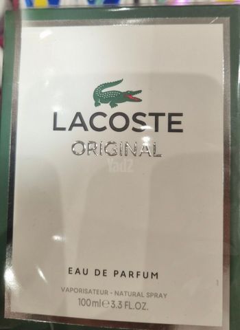 בושם של lacoste