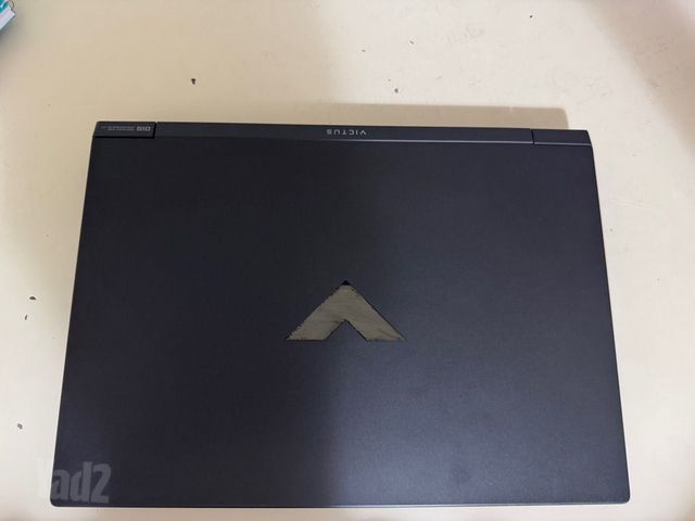 HP Victus