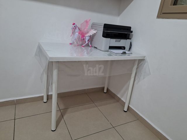 שולחן כתיבה
