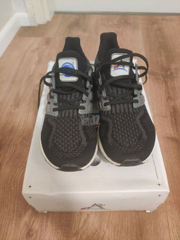 נעלי אדידס Ultra boost