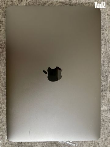 מחשב נייד MacBook