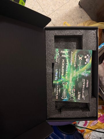 Geforce 5060Ti 16GB