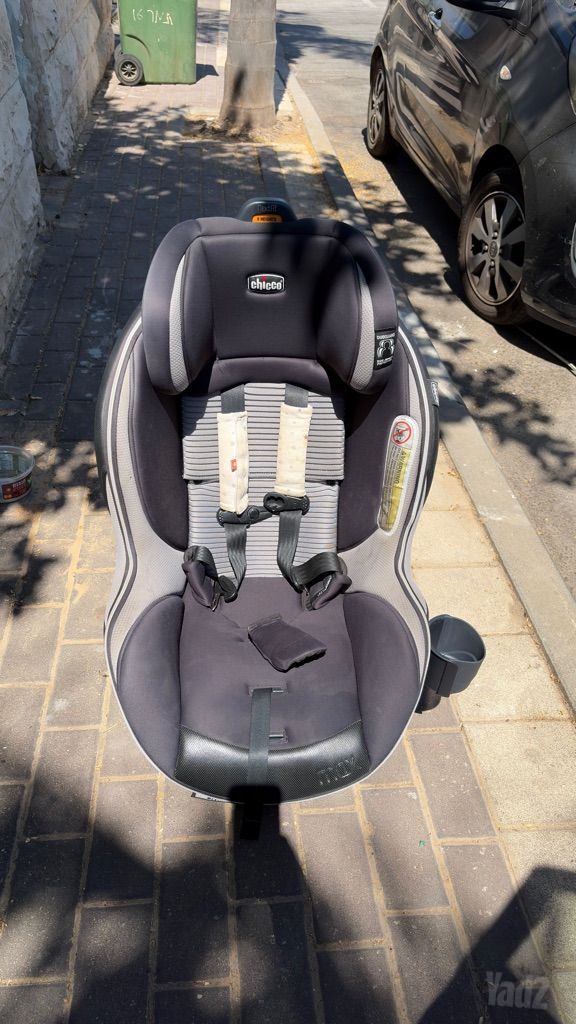כיסא בטיחות Chicco nextfit