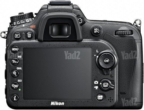 צלמת NIKON D7100