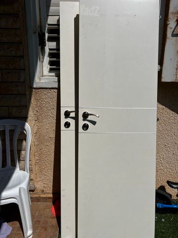 דלתות פנים