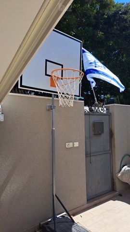 מתקן כדורסל
