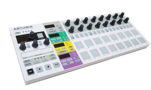 קונטרולר Arturia BeatStep Pro