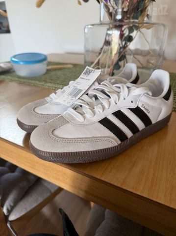 Adidas Samba
