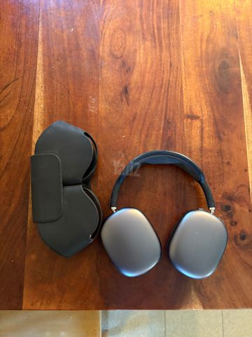 AirPods Pro max