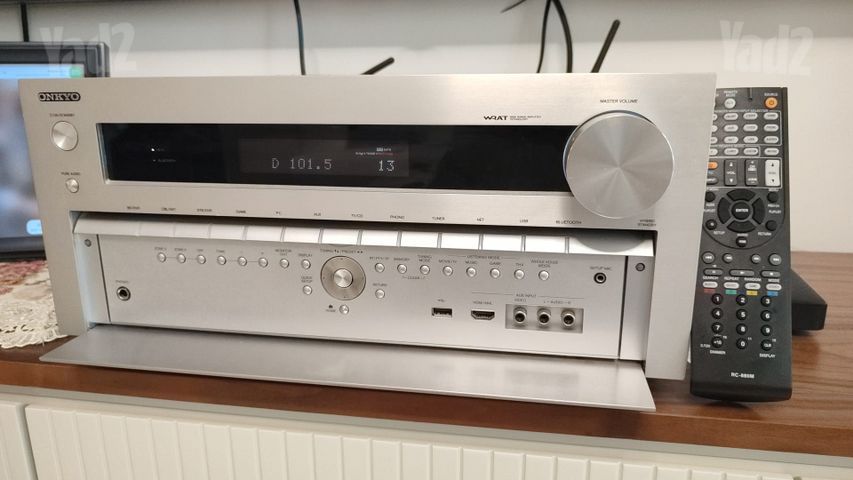 Onkyo TX-NR838