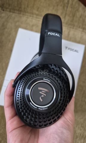 Focal Bathys