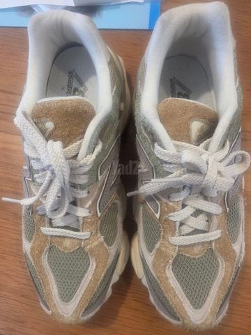 New Balance 9060 למכירה