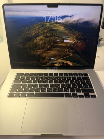 MacBook Air 15" 2025