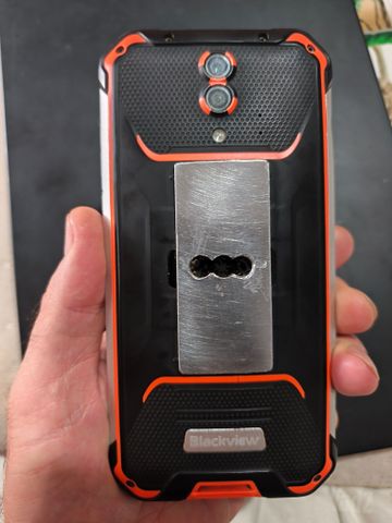 סלולי מוקשח Blackview BV7200