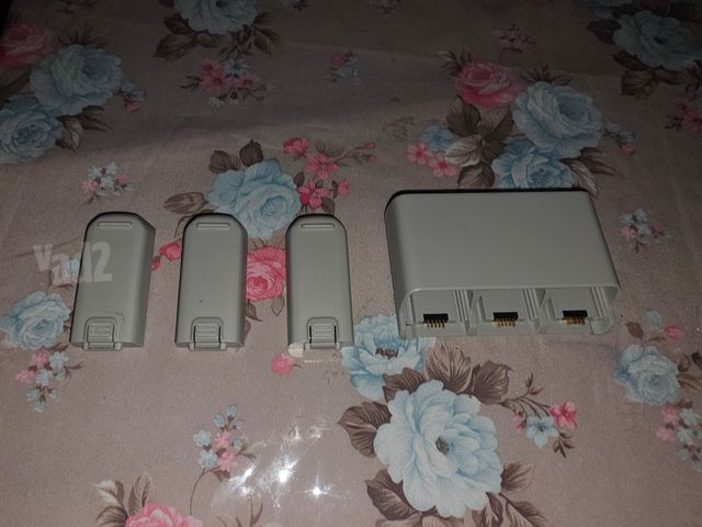 בטריות לרחפן neo 1