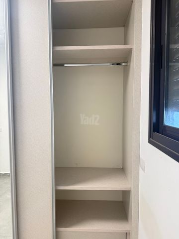 ארון בגדים