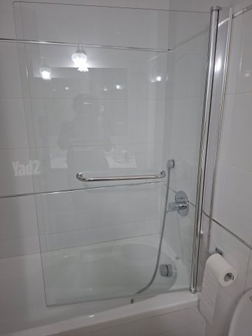 מקלחון חדש
