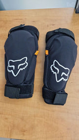 מגיני ברכיים Fox Racing Launch