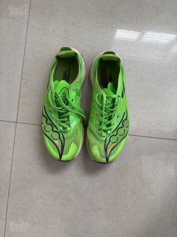 Saucony Endorphin Elite 1