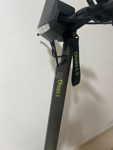 ‏קורקינט