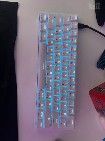 מקלדת GK61