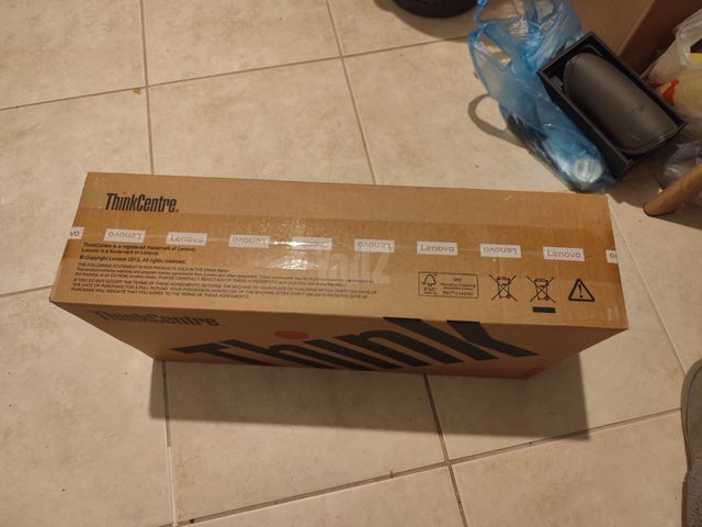 מחשב Lenovo neo 50g gan5