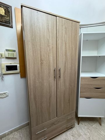 ארון בגדים