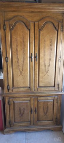 ארון עתיק
