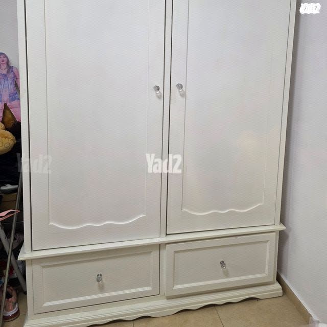 ארון בגדים