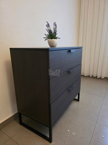 שידת איקאה