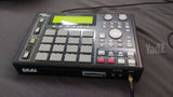סמפלר mpc 1000