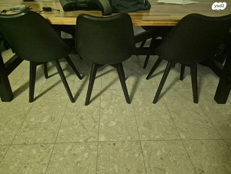 כסא שולחן