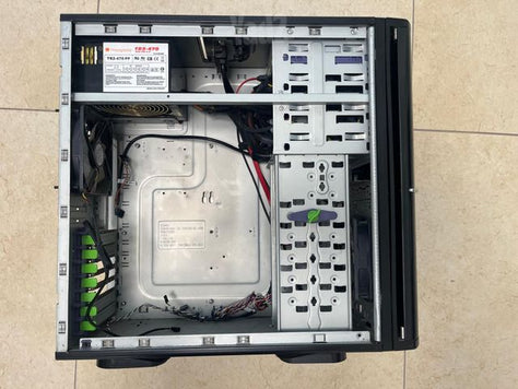 מארזThermaltake SopranoRS+ספק