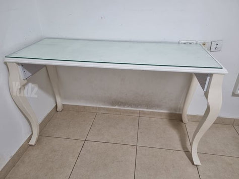 שולחן לימודים