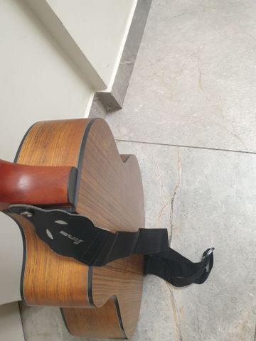 Guitar Accoustic