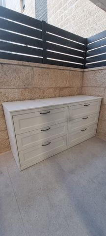 שידה מאיקאה