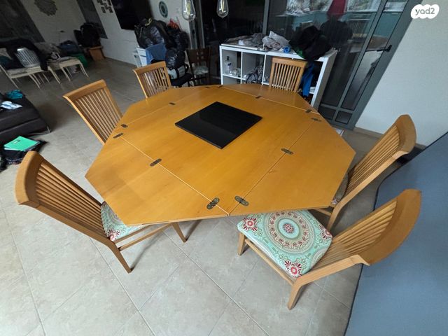 שולחן לפינת אוכל+6 כיסאות