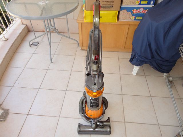 שואב אבק DYSON ANIMAL  DC25
