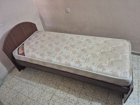 מיטה יחיד
